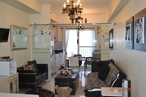 Staycation at Tagaytay 1733 Wind Residences with Taal Lake view WIFI and free parking in Tagaytay, Philippines