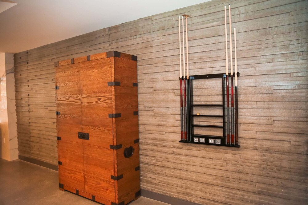 Fully Furnished Suites near Little Tokyo - photo 30