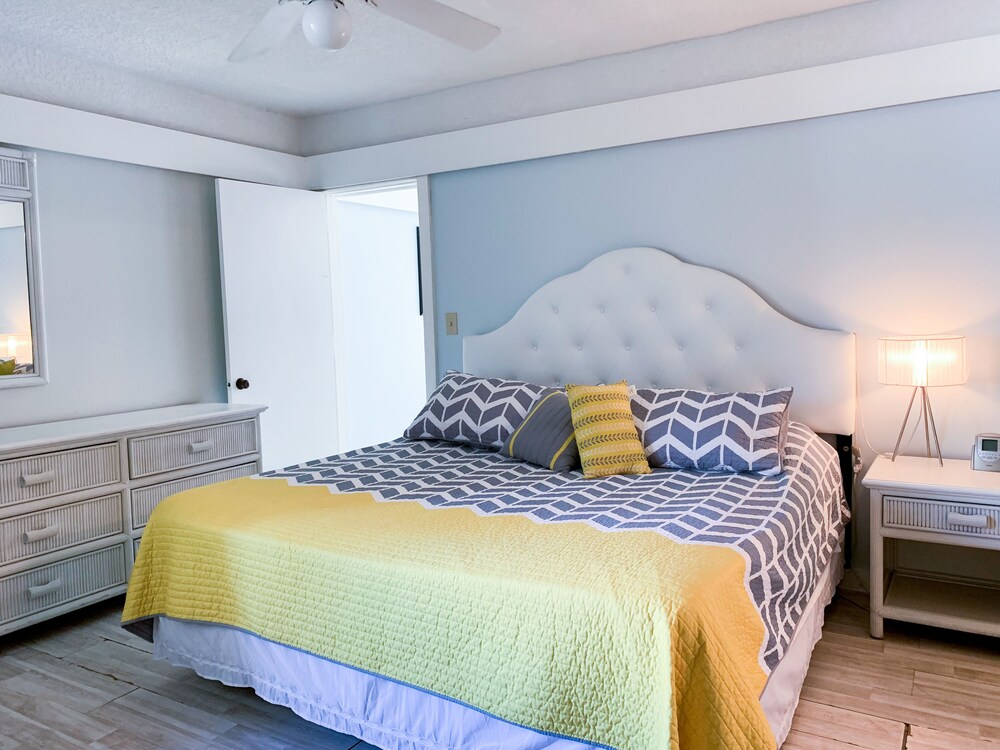 Coral Tides Resort - photo 16