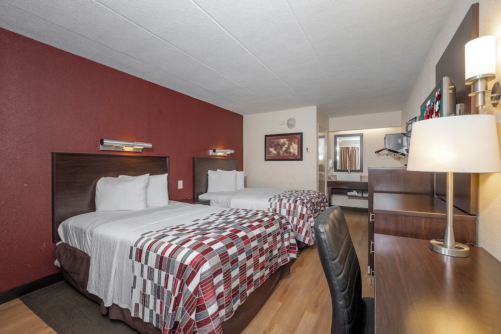 Red Roof Inn Mt Laurel - photo 40