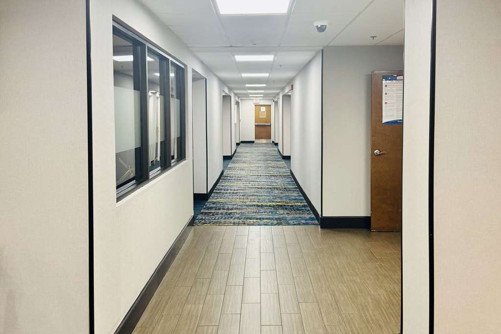 Quality Inn Danville University Area - photo 61