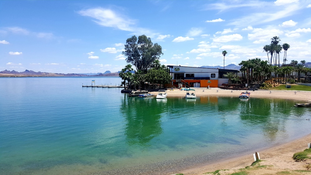 The Nautical Beachfront Resort - photo 75