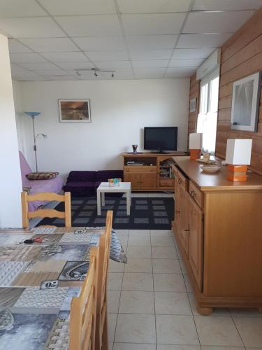 F2 Lumineux En Centre Ville Gerardmer in Gerardmer, France