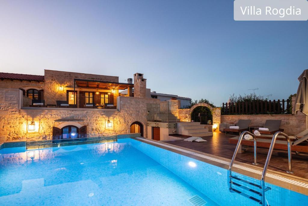 Atsipopoulo Villas — 4-Star Luxury Hotel in Atsipopoulo, Greece