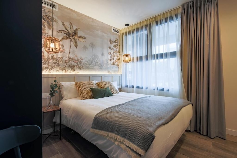 Home42 - carbon neutral hotel in Madrid
