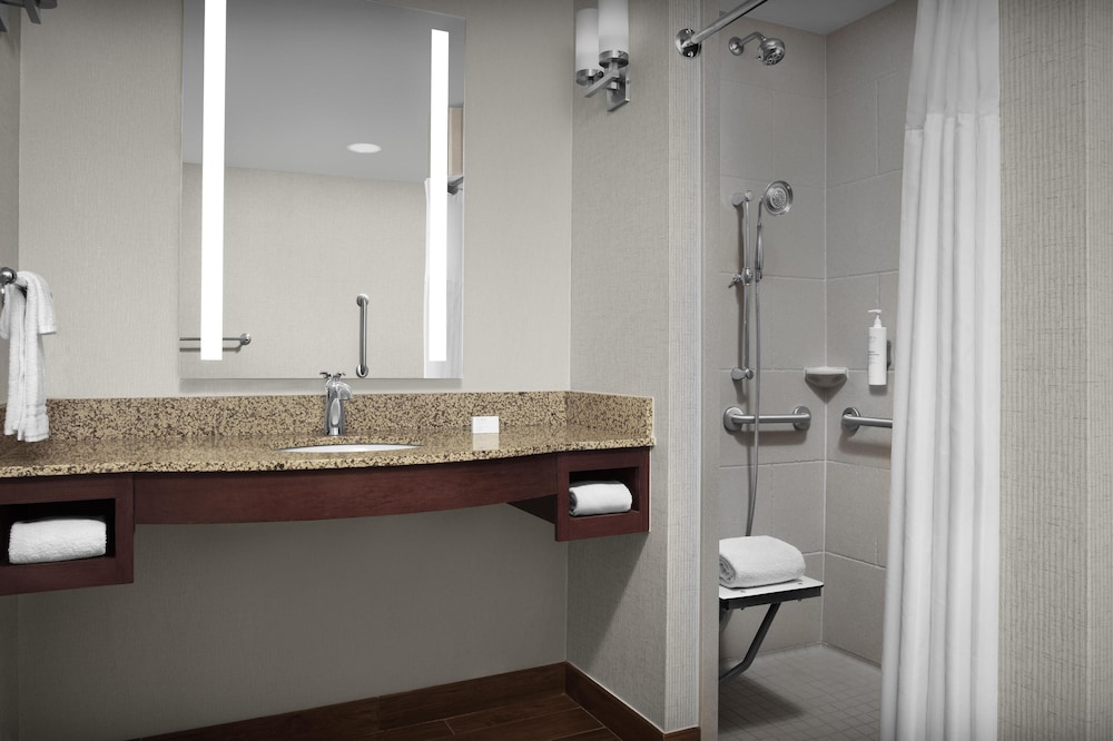 Hilton Garden Inn Oklahoma City Bricktown - photo 29