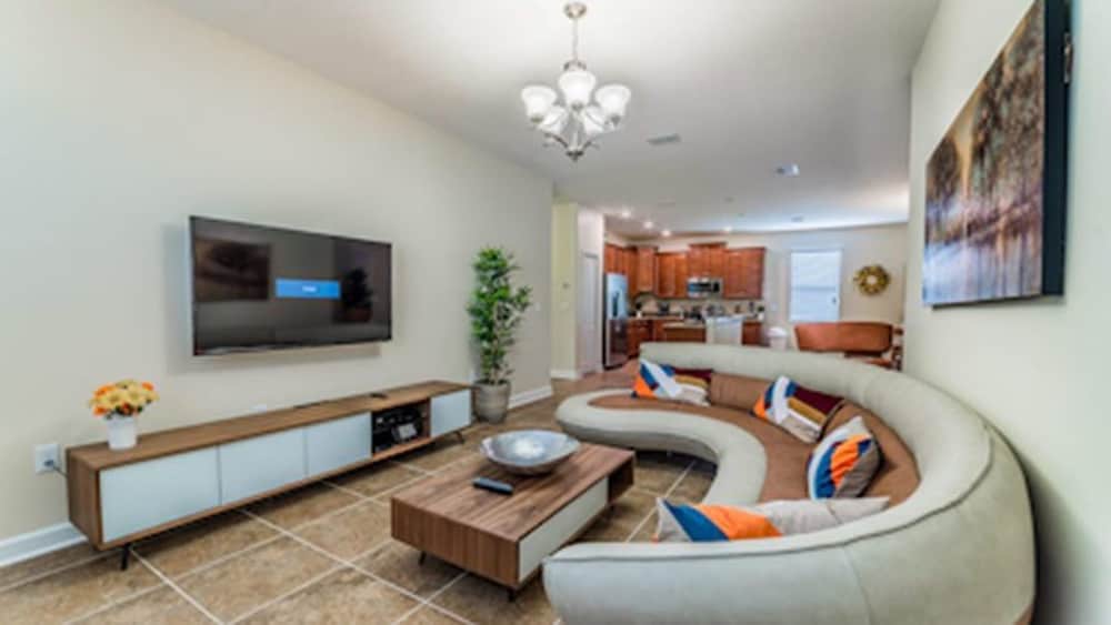 VIlla in Champions Gate Resort 1699 - photo 16
