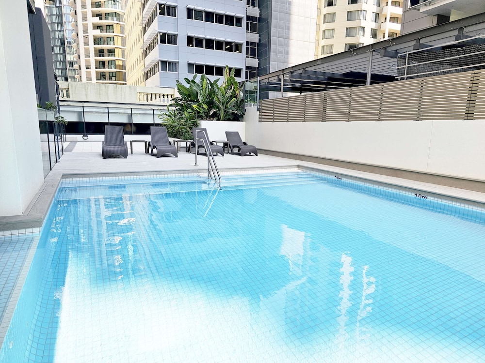 Oaks Charlotte Towers