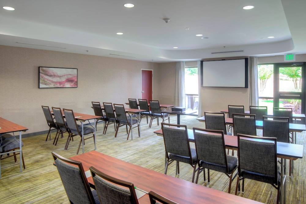 Courtyard by Marriott Mobile Daphne Eastern Shore - photo 46