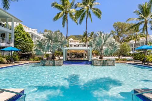 Azure Harmony A Breezy Hideaway at The Beach Club — 4-Star Luxury Hotel in Palm Cove, Australia