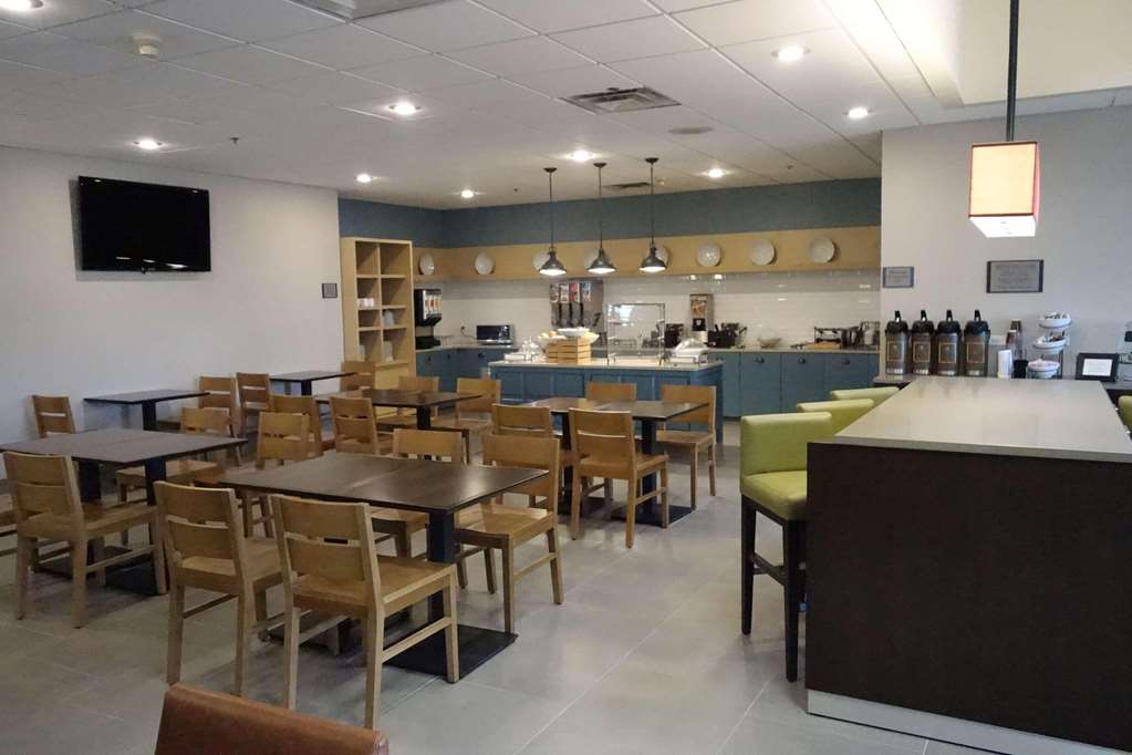 Country Inn & Suites by Radisson Sidney NE - photo 11