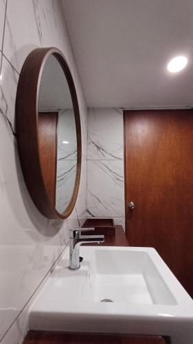 Sling & Stone Mountain Suites — Ranau — photo 3