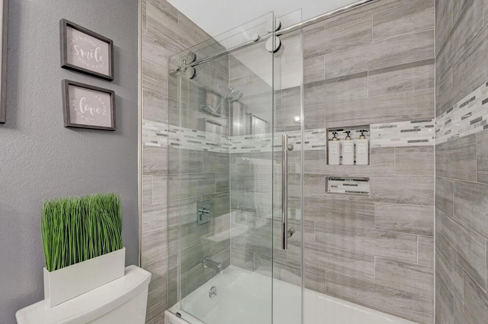 Fresh & Fun Vegas 4BR w Heated Pool Dog Friendly - photo 6