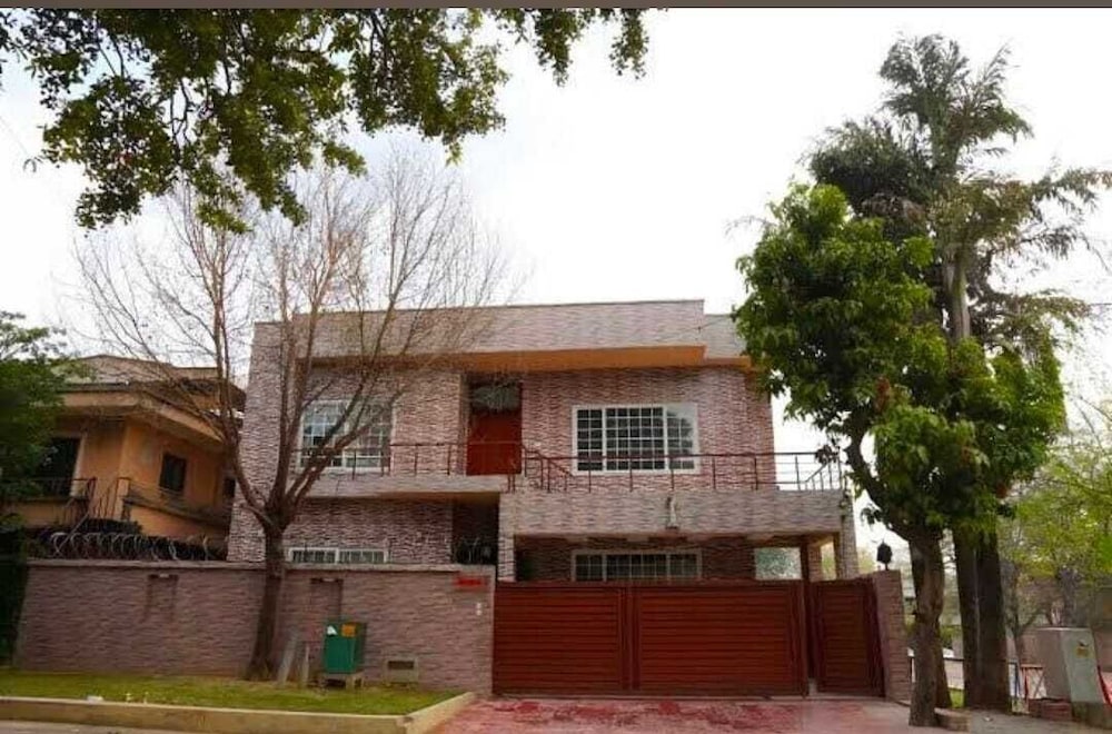 Executive Grand Royal in Islamabad, Pakistan