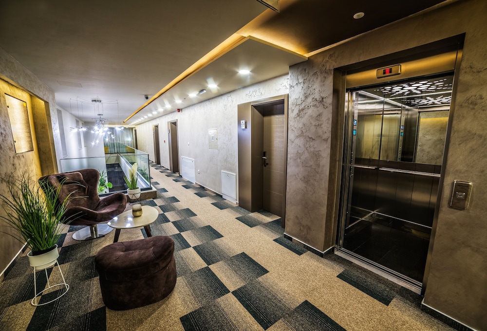 Hotel River — hotel in Bijeljina