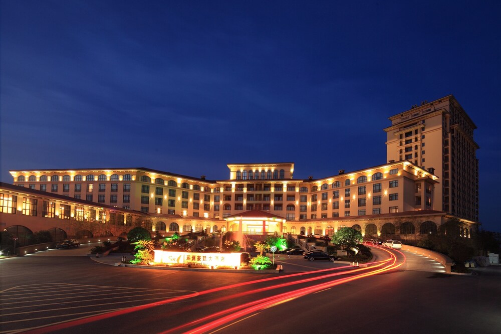 S&N Grand Hotel Chaohu in Chaohu, People's Republic of China