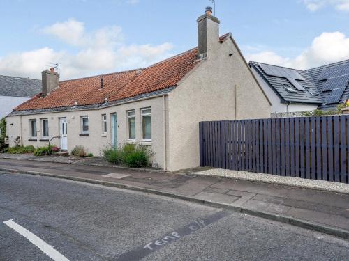 Chilmello Cottage — 4-Star Luxury Hotel in Pittenweem, United Kingdom