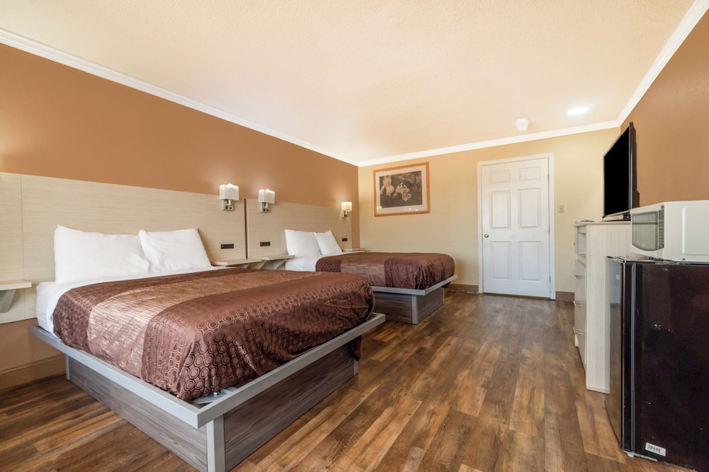 River Valley Motor Inn La Grange Texas - photo 24