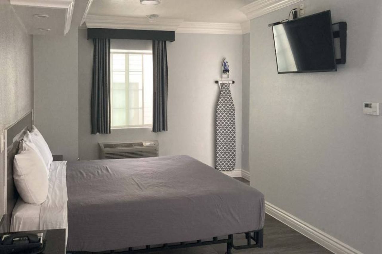 Motel 6 Glendale CA Pasadena Burbank Los Angeles - photo 9