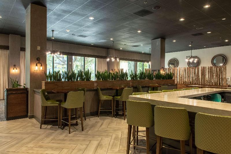 Hotel Zessa Orange County Airport a DoubleTree by Hilton - photo 112