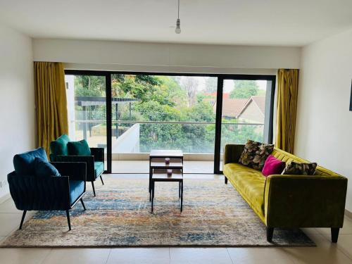 Luxury 2 Bedroom Astoria Apartments — 4-Star Luxury Hotel in Nairobi, Kenya