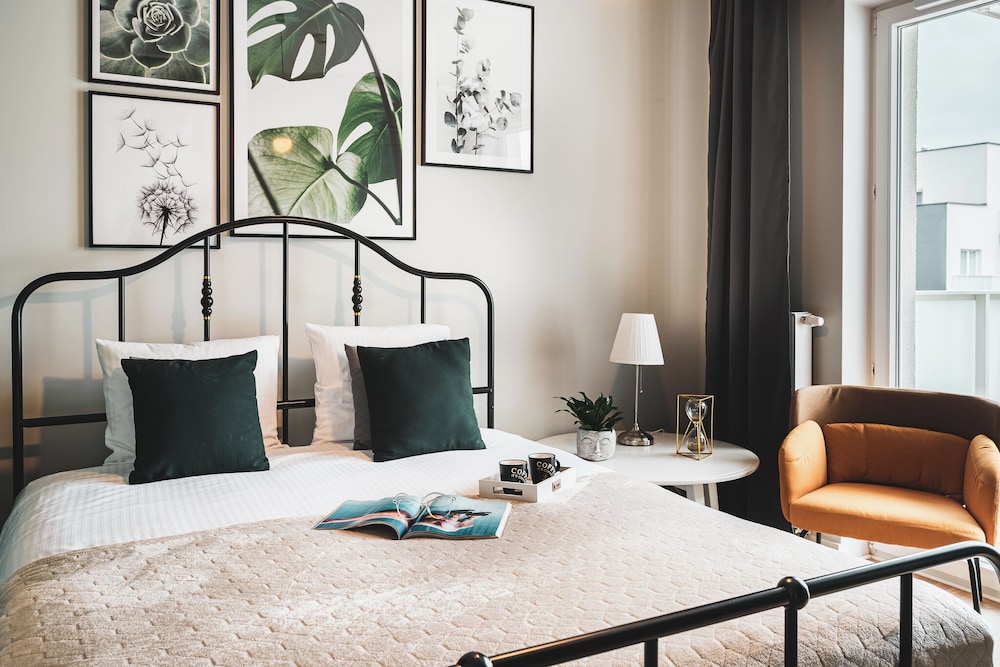 Pure Rental Apartments Inżynierska Parking Free — 4-Star Luxury Hotel in Wroclaw, Poland