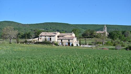 Mas de Chassole Les Gites de L'aurore - carbon neutral hotel in Unknown City