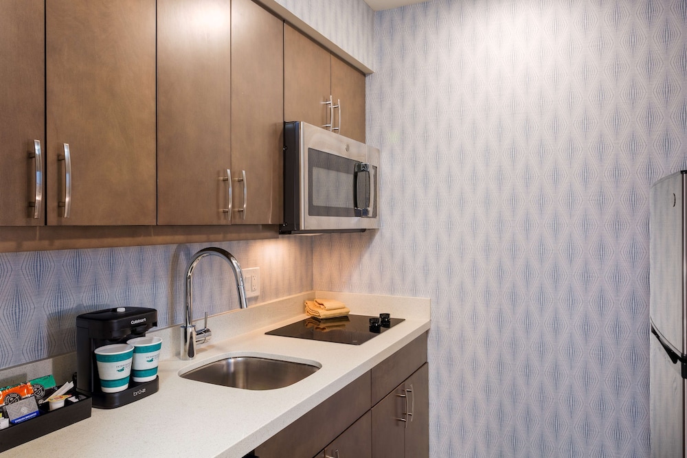 Homewood Suites by Hilton Reston - photo 20