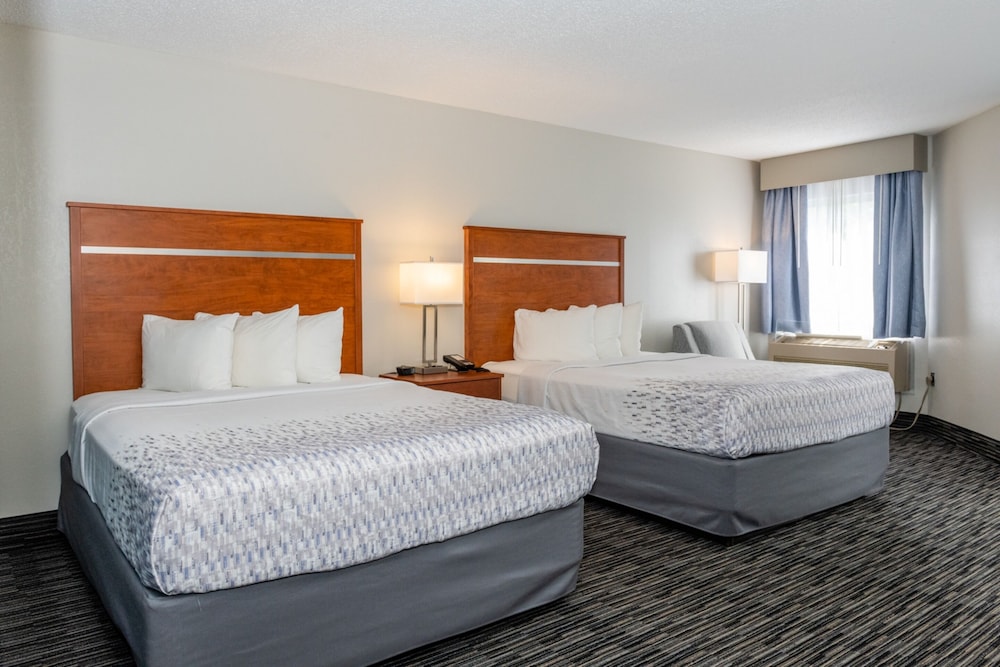 Twin Mountain Inn & Suites - photo 11
