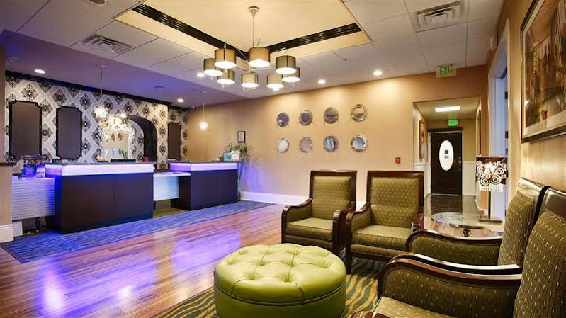 Best Western Plus San Pedro Hotel & Suites - photo 19
