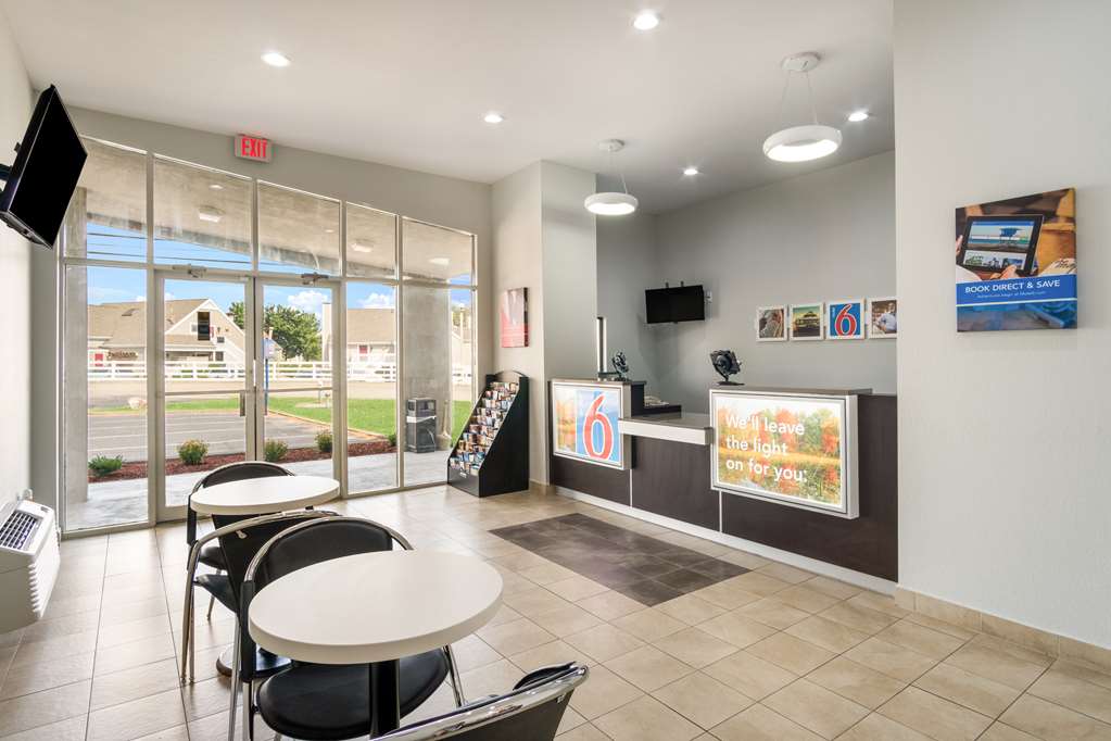 Motel 6 Lexington KY Airport - photo 25