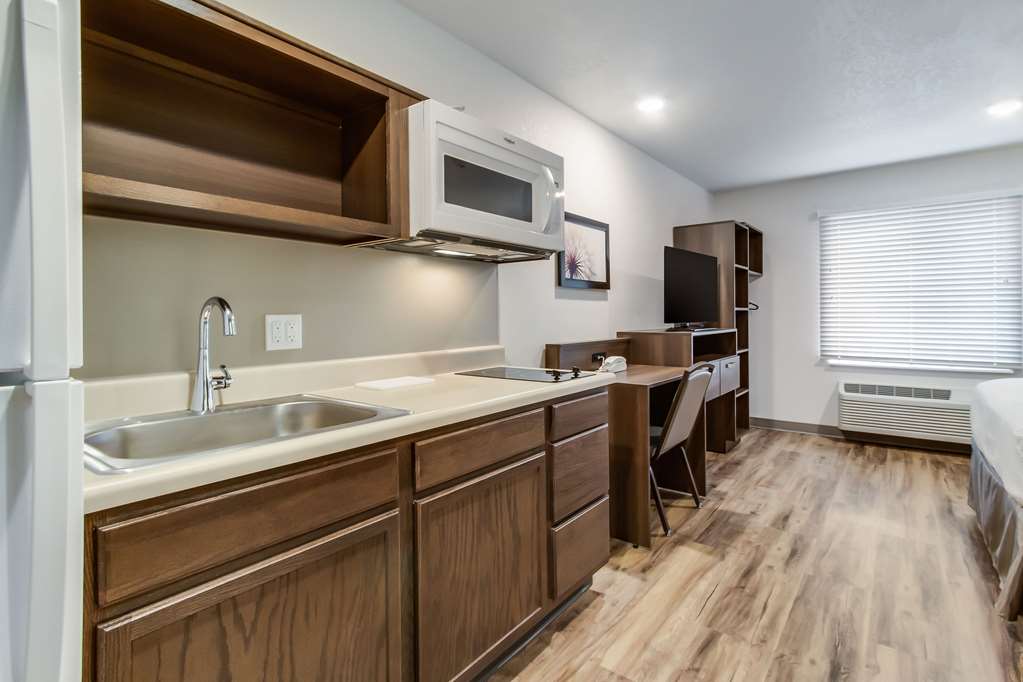 WoodSpring Suites Harrisburg Linglestown - photo 12