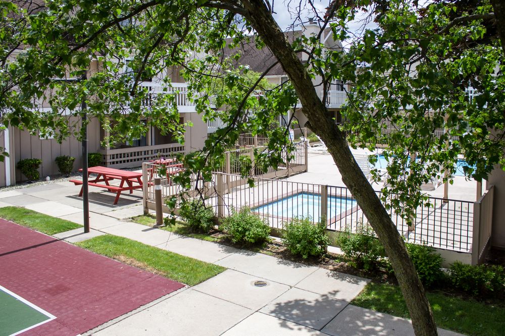 Hawthorn Suites by Wyndham Holland Toledo Area - photo 30