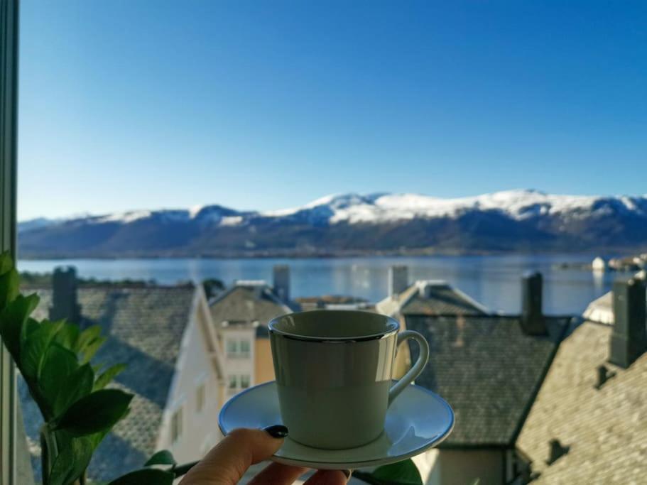 Fjord view apartment — 4-Star Luxury Hotel in Alesund, Norway