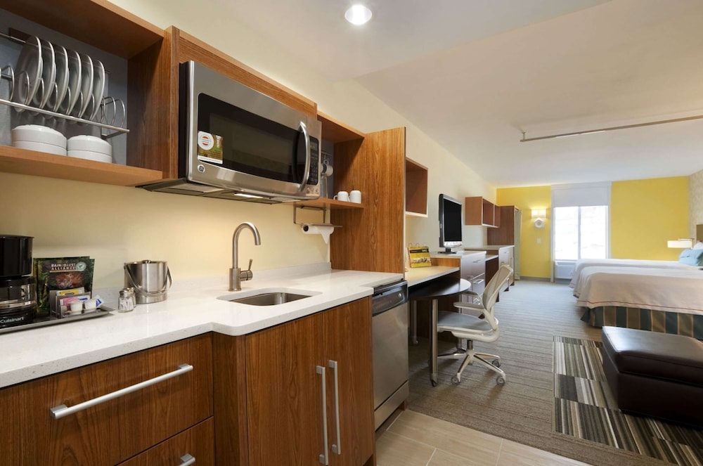 Home2 Suites by Hilton Biloxi North D'Iberville - photo 11