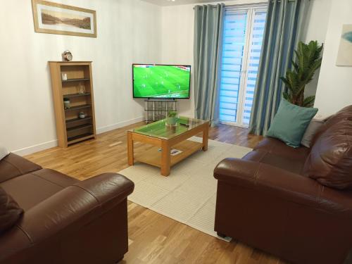 Spacious Elegant 2 BR Apartment in Aberdeen City Centre — 4-Star Luxury Hotel in Aberdeen, United Kingdom