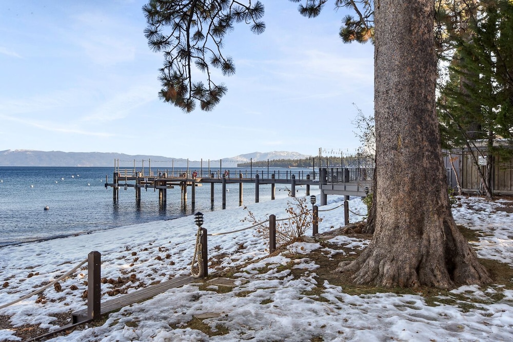 Homewood on the Lake - photo 24