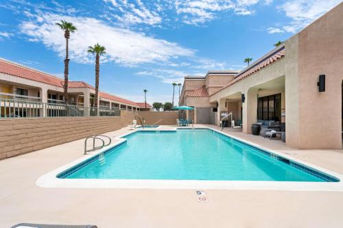 Signature Indio I 10 Coachella Valley by Sonesta - photo 24