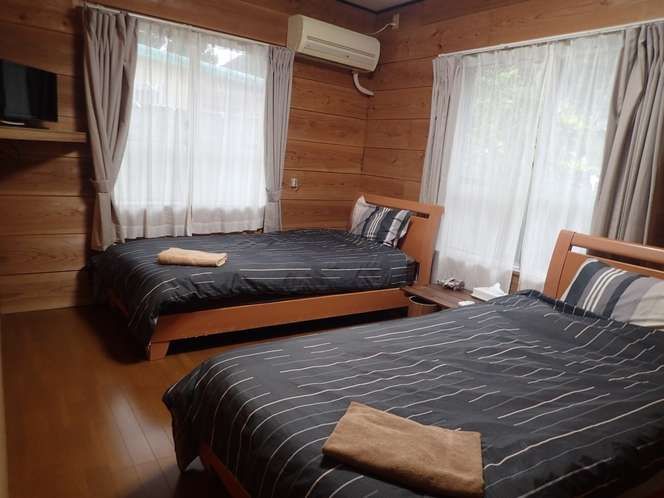Shima Ashibi - carbon neutral hotel in Unknown City