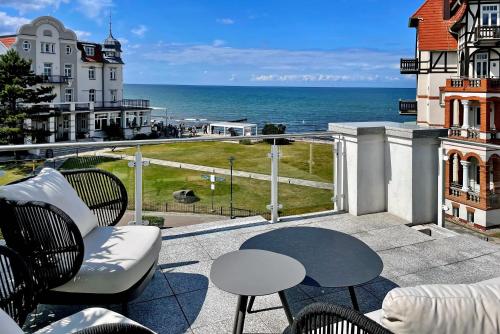 Villa Siegfried Penthouse 11b — 4-Star Luxury Hotel in Ostseebad Kuehlungsborn, Germany