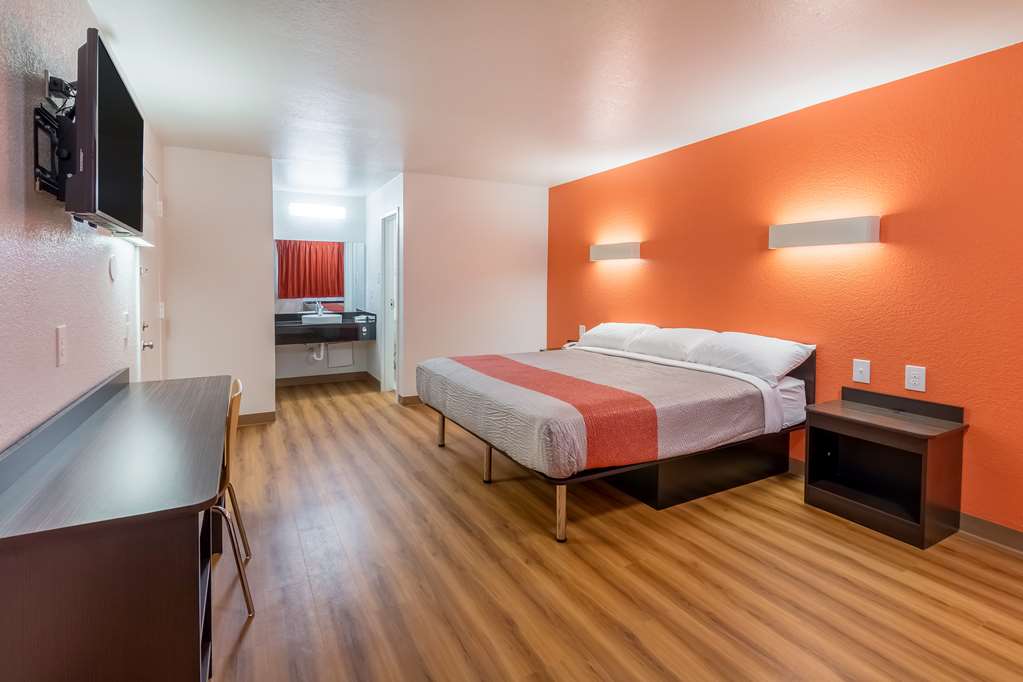 Motel 6 Arlington TX UTA - photo 2