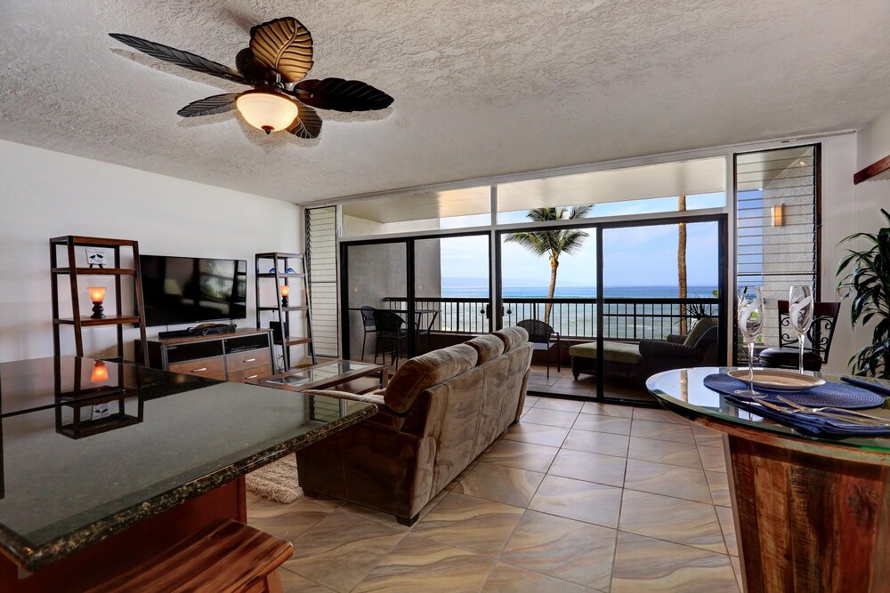 Hale Mahina Beach Resort - photo 9
