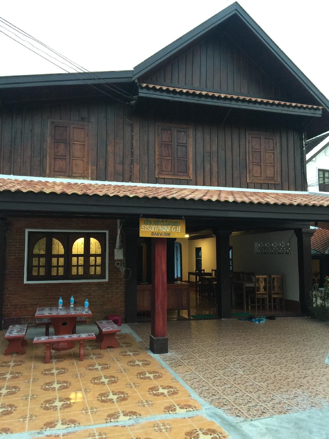 Sysomphone G.H - carbon neutral hotel in Luang Prabang