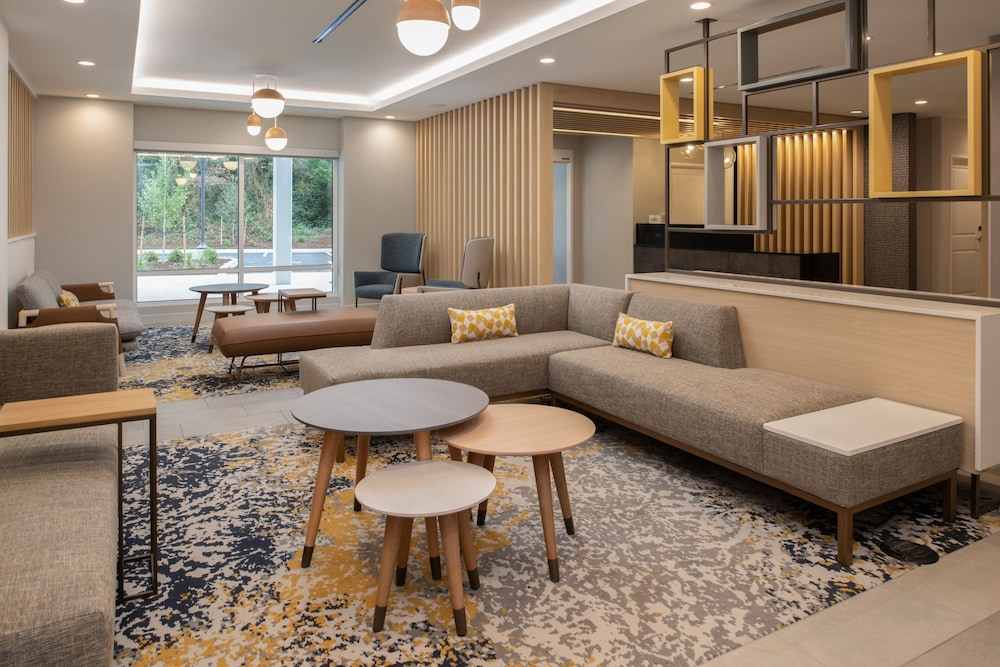 TownePlace Suites by Marriott Eugene - photo 2