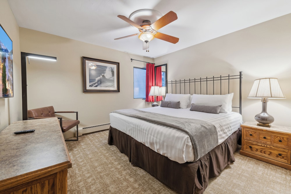 Eagle Point Resort - photo 16
