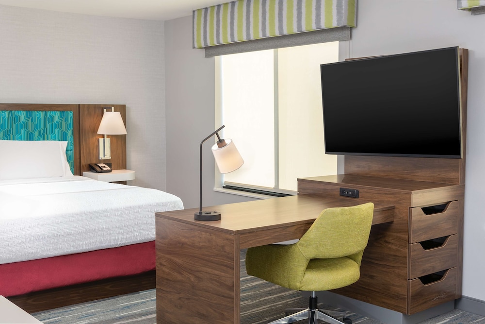 Hampton Inn & Suites by Hilton Santa Rosa Sonoma Wine Country - photo 15