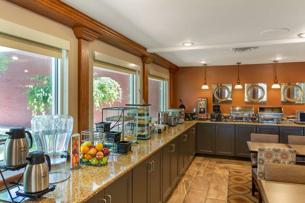 Best Western Plus Burley Inn & Convention Center - photo 26