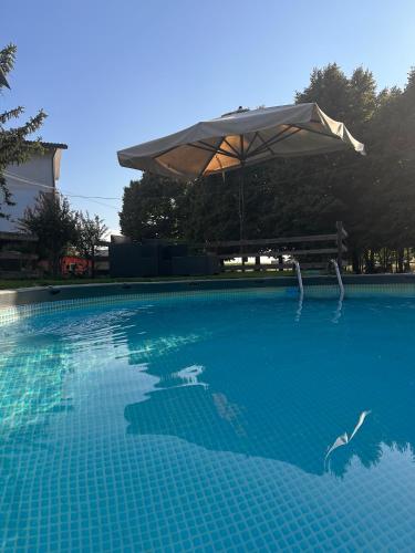 casa nonna Rica — 4-Star Luxury Hotel in Calcio, Italy