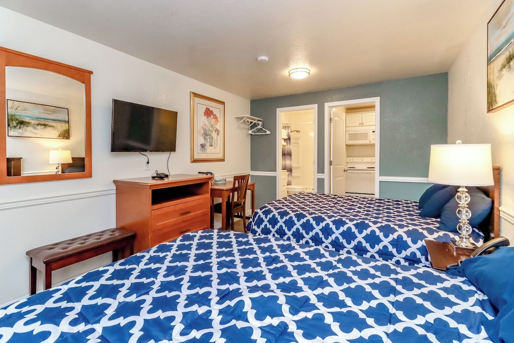 Belfair Motel - photo 12