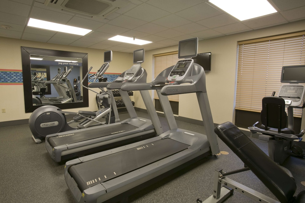 Hampton Inn & Suites Wiggins - photo 36
